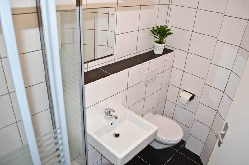Hostel Nanina Gröbenzell Zimmer foto