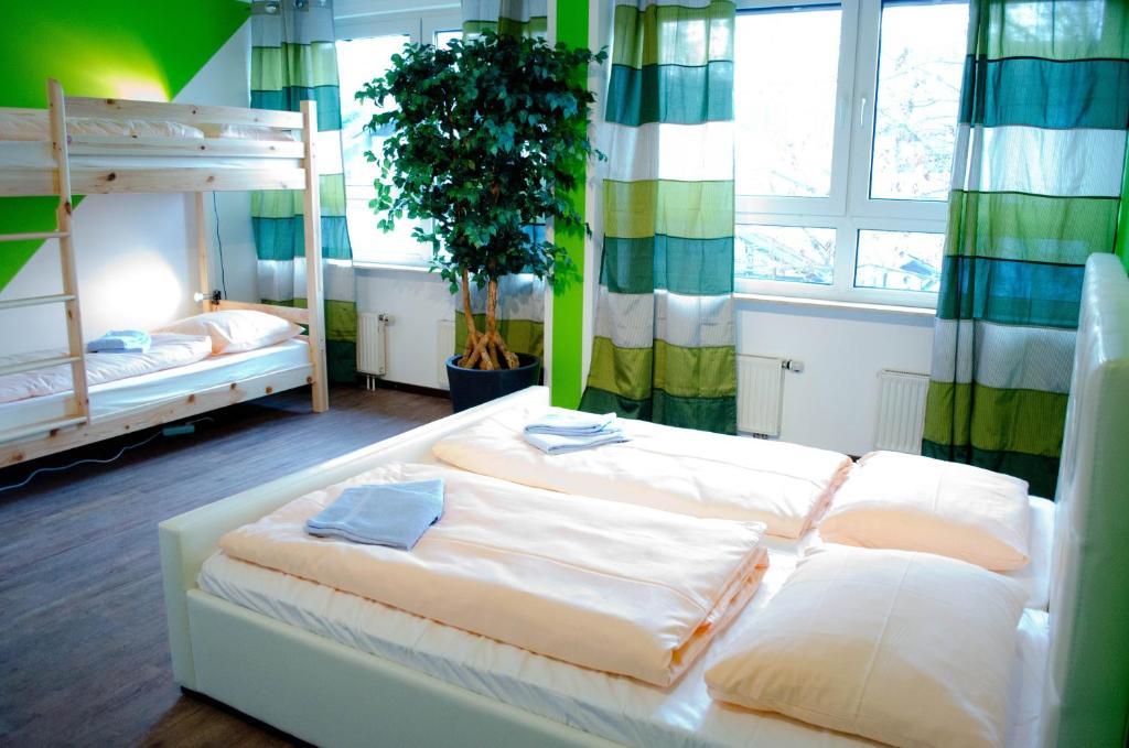 Hostel Nanina Gröbenzell Zimmer foto